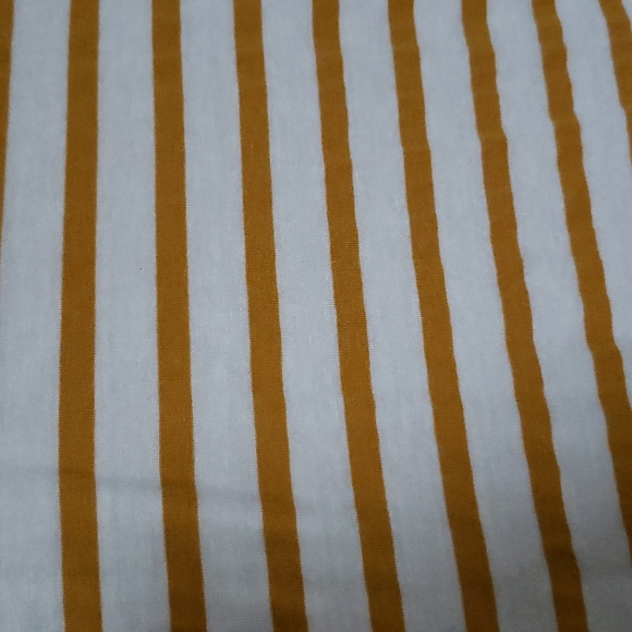 Womens top - Picture 4 of 5